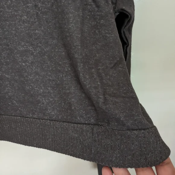 🆕 Pink Rose Sweater Charcoal Gray Cowl Neck XL Thumb Holes Long Sleeves - Picture 12 of 15